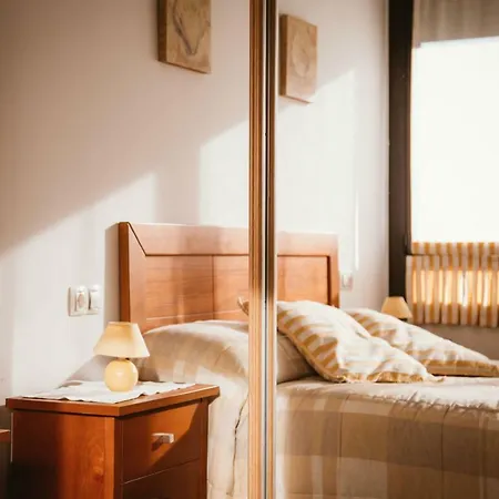 Sirenas, En Vut-1375-as Apartamento